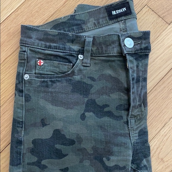 Jeans - Picture 4 of 5